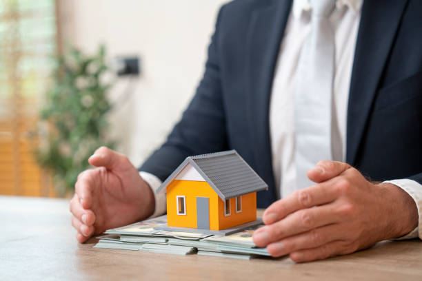 How to Tell If Your Mortgage Broker Is Working for You, Not the Lender