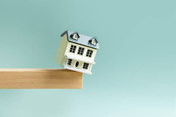 Pressure to Sign Fast: A Predatory Mortgage Warning Sign